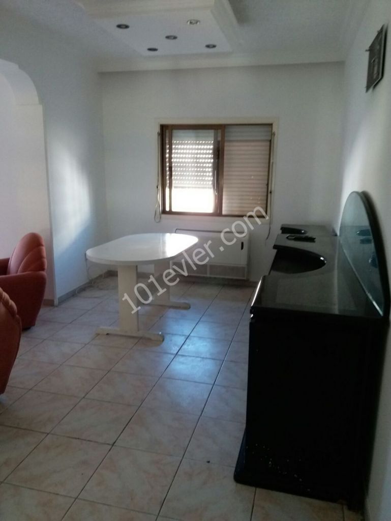 Flat For Sale in Köşklüçiftlik, Nicosia