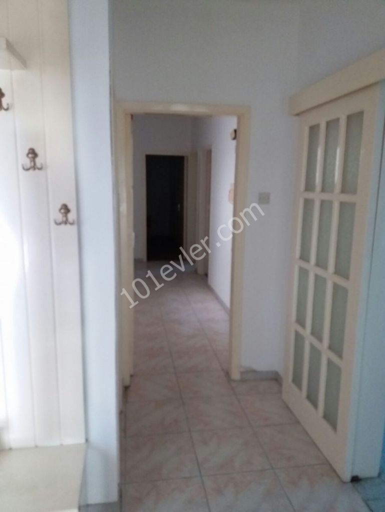 Flat For Sale in Köşklüçiftlik, Nicosia