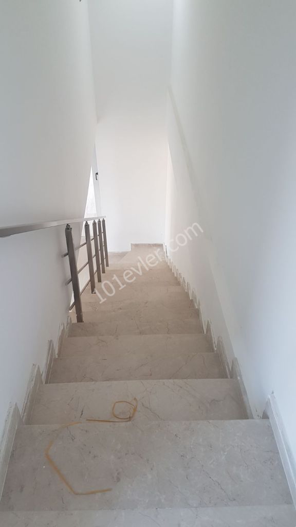 Penthouse For Sale in Girne Merkez, Kyrenia