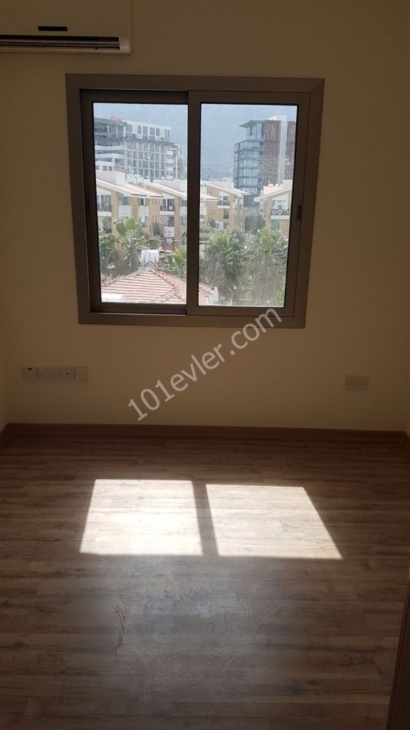 Flat For Sale in Girne Merkez, Kyrenia