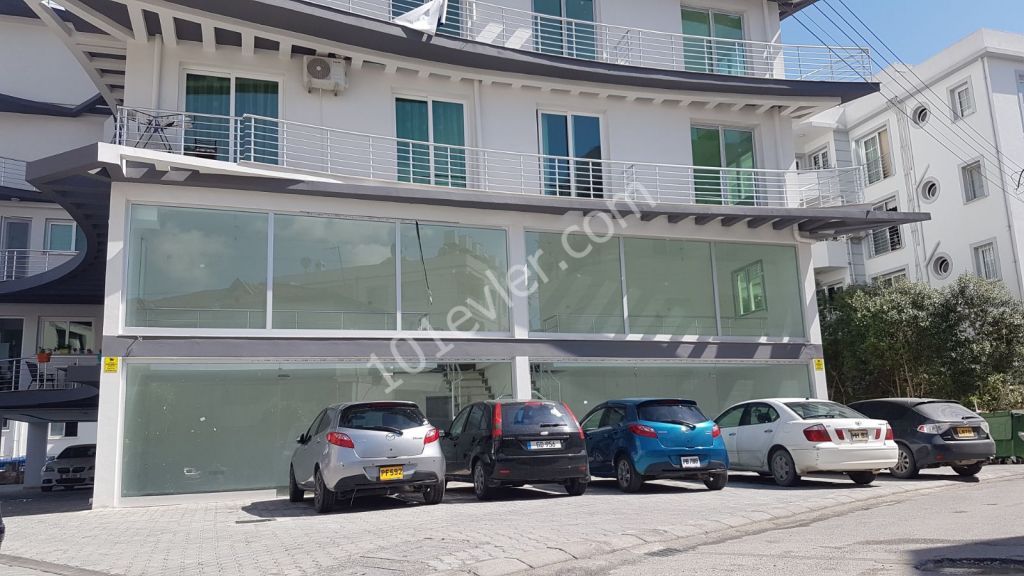 Girne merkezi lokasyonda kiralık  sendeli dükkan 