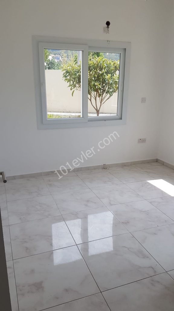 Flat For Sale in Alsancak, Kyrenia