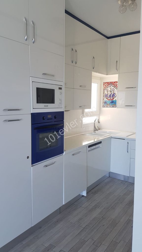 Flat For Sale in Alsancak, Kyrenia