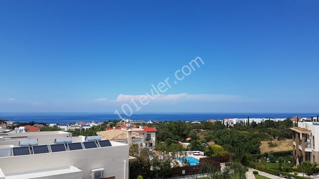 Flat To Rent in Alsancak, Kyrenia