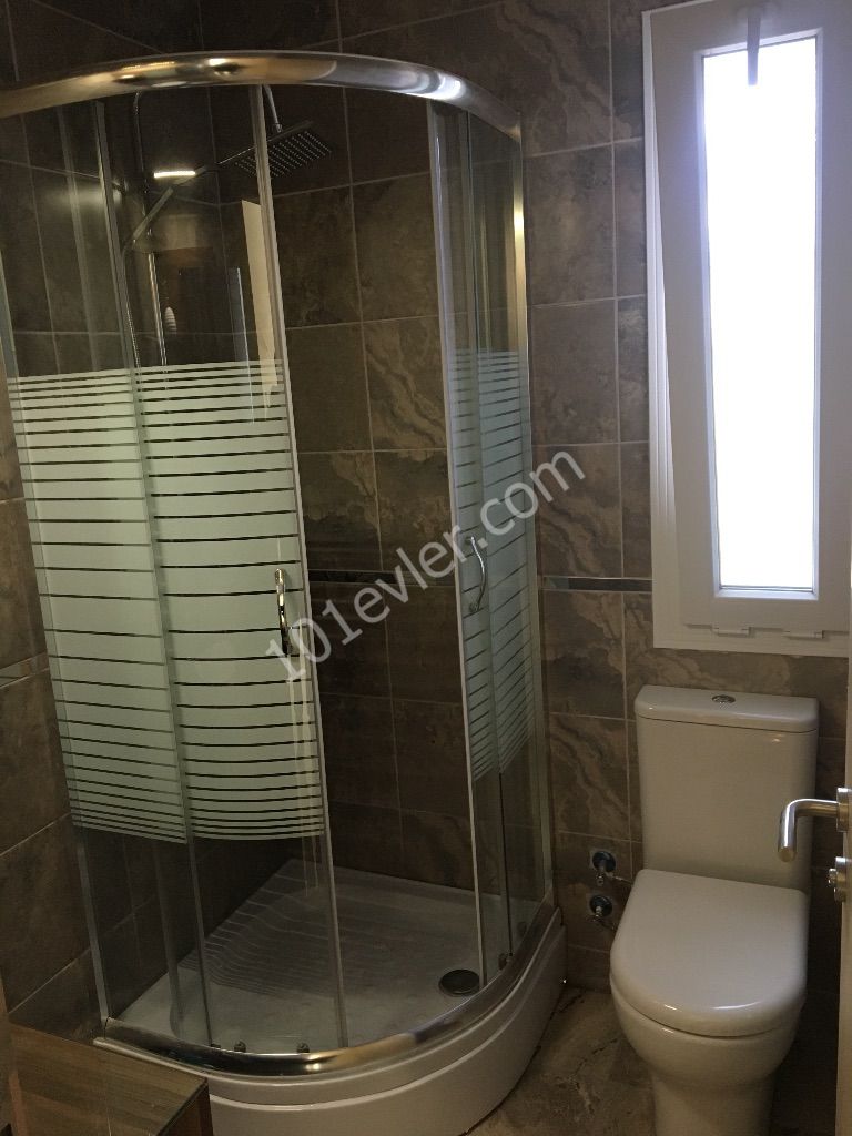 Flat To Rent in Girne Merkez, Kyrenia