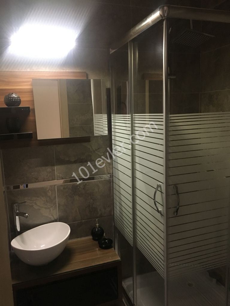 Girne jasmine court karşısı full eşyalı 2+1 (komisyonsuz)