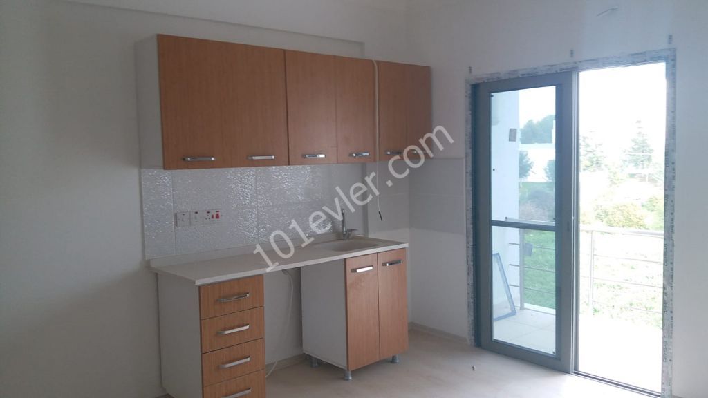 LEFKE'DE TAŞINMAYA HAZIR SATILIK 2+1 DAİRE