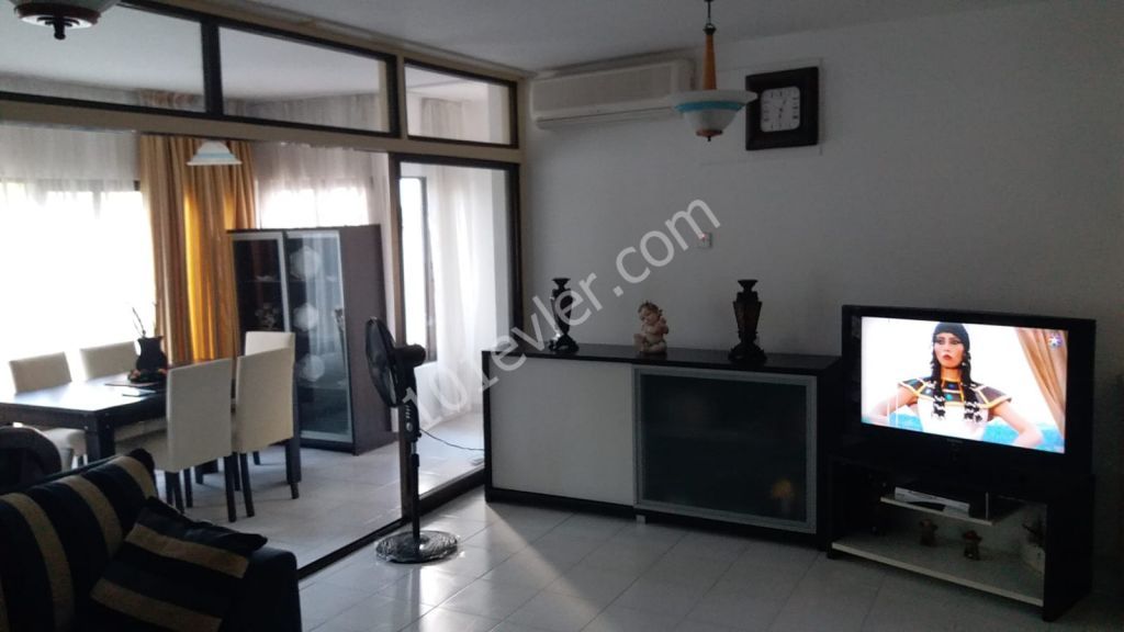 Flat For Sale in Girne Merkez, Kyrenia