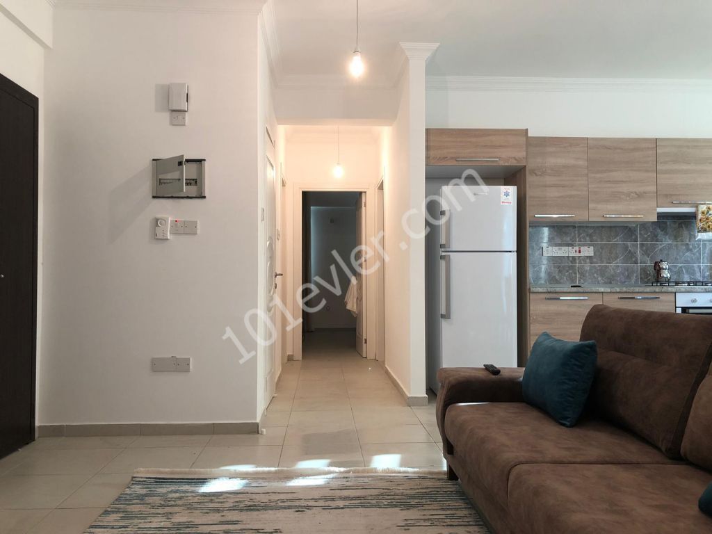 Flat To Rent in Karaoğlanoğlu, Kyrenia