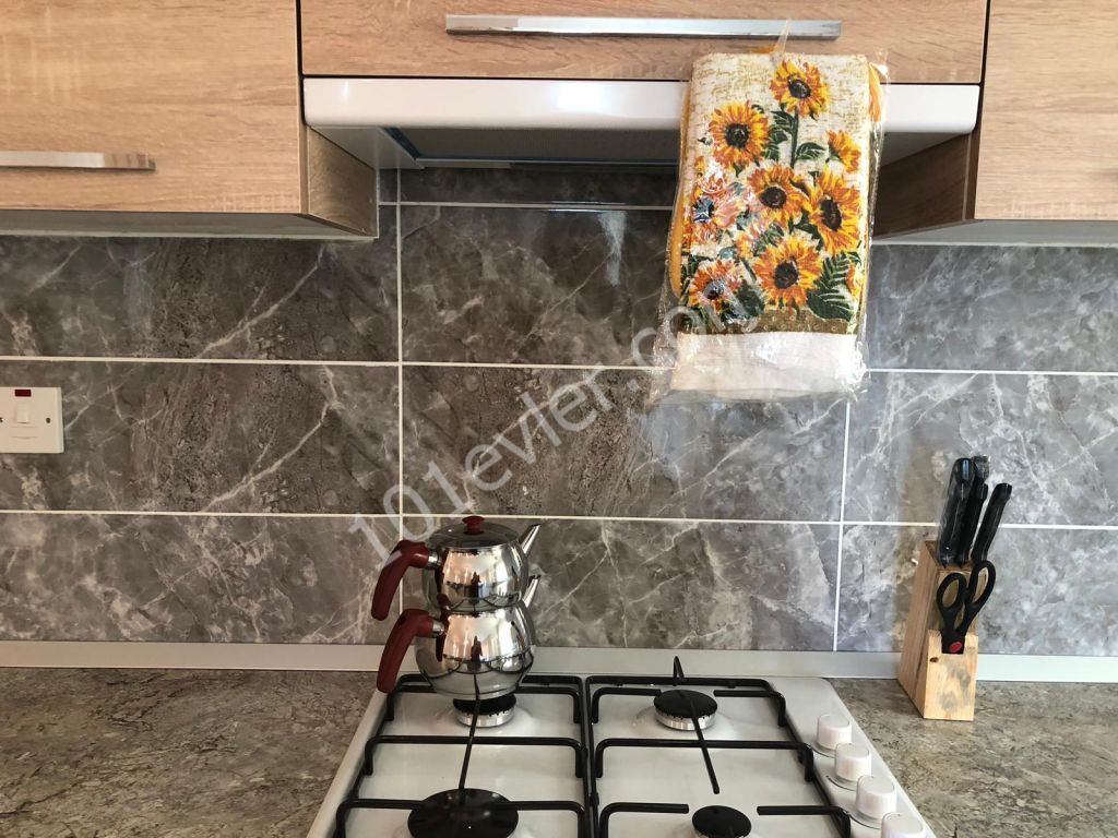 Flat To Rent in Karaoğlanoğlu, Kyrenia