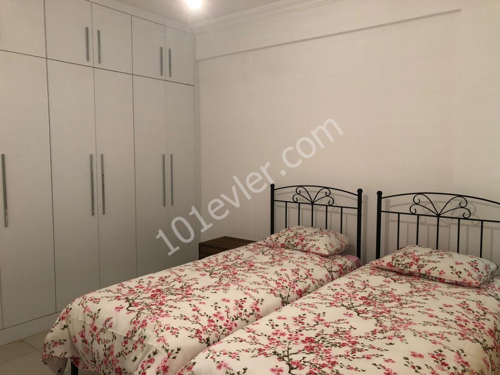 Flat To Rent in Karaoğlanoğlu, Kyrenia