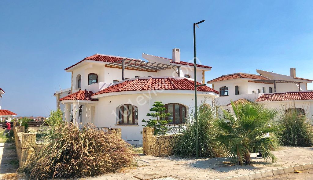 Dublex Villa For Sale 