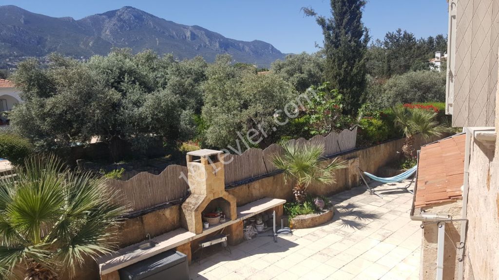 Villa For Sale in Çatalköy, Kyrenia