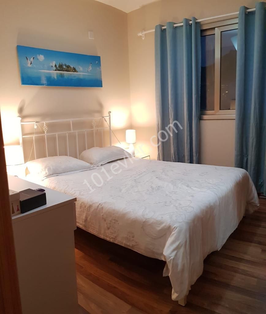 Flat For Sale in Aşağı Girne, Kyrenia