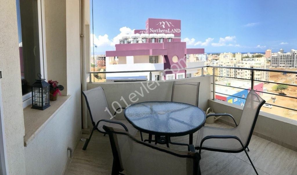 GAZİMAĞUSA MERKEZDE SATILIK 1+1 DAİRE