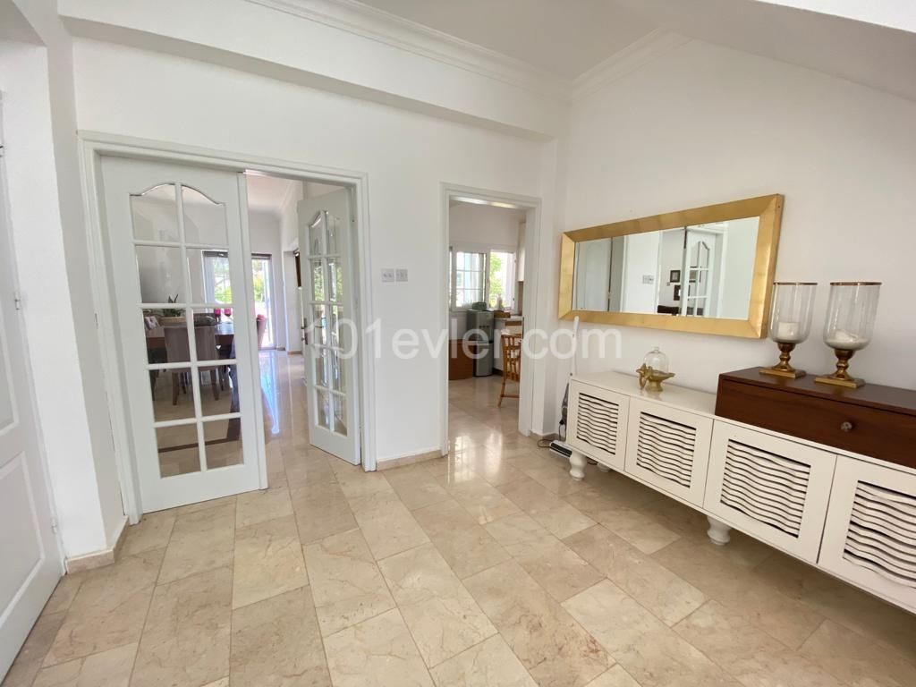 VILLA ZUM VERKAUF IN KYRENIA ** 