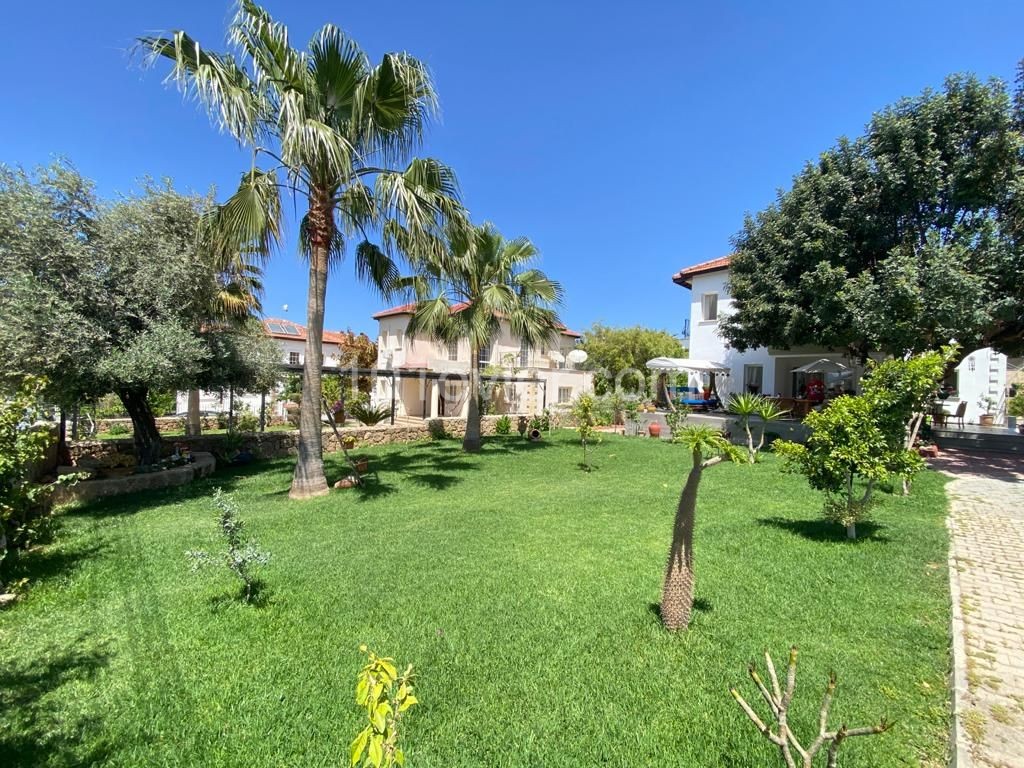 VILLA ZUM VERKAUF IN KYRENIA ** 