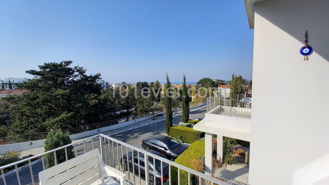 Alsancak 2+1 Flat