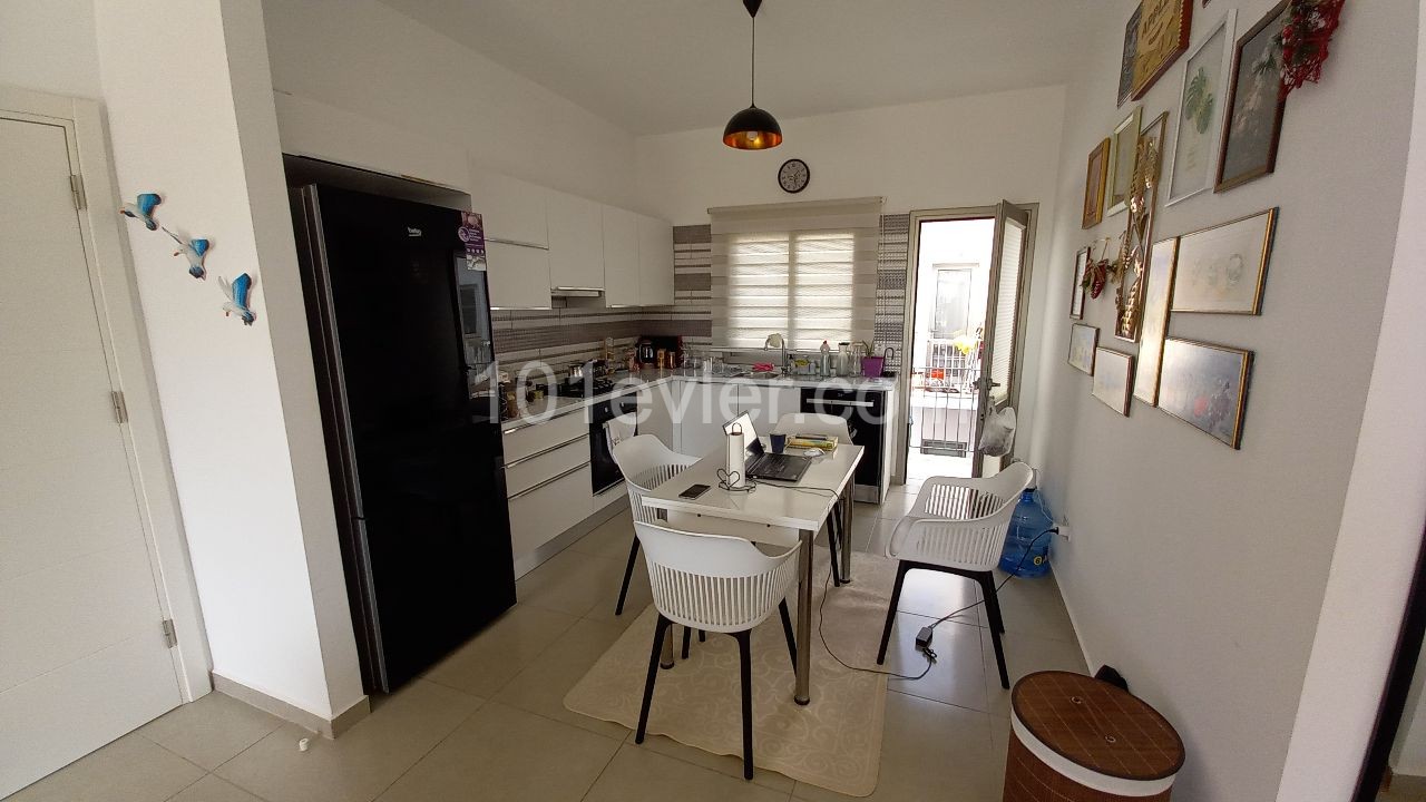 Alsancak 2+1 Flat