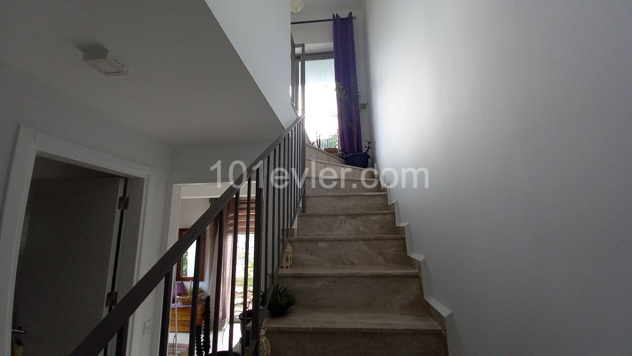 Alsancak 2+1 Semidetached Duplex Villa With Garden