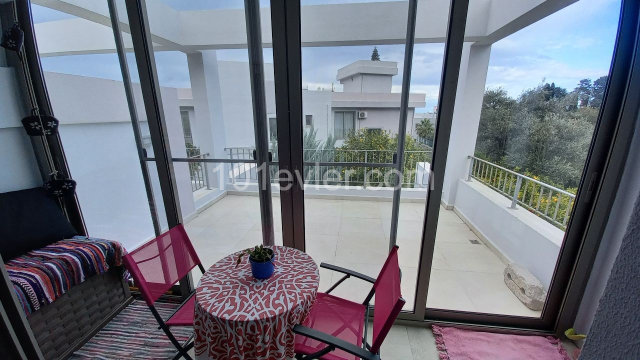 Alsancak 2+1 Semidetached Duplex Villa With Garden