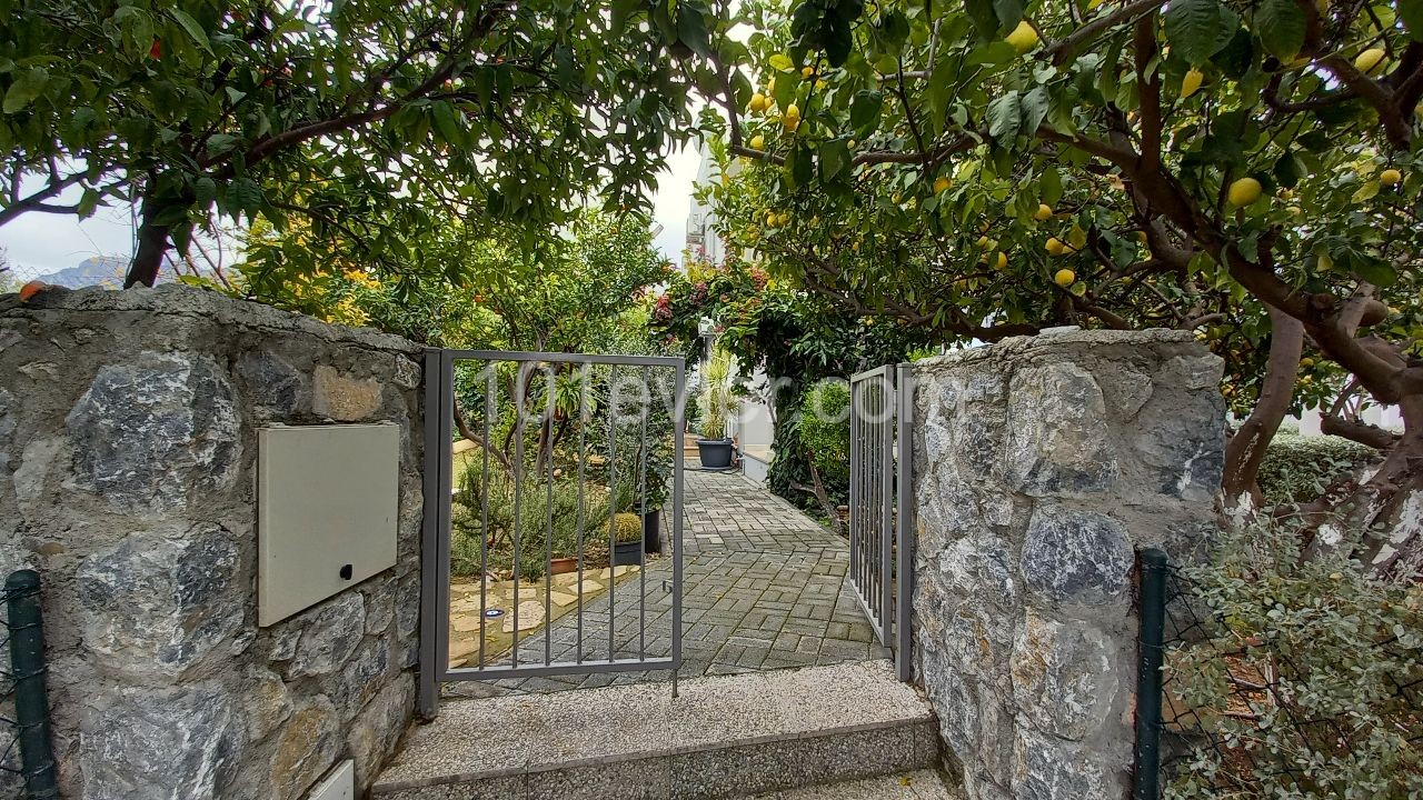 Alsancak 2+1 Semidetached Duplex Villa With Garden