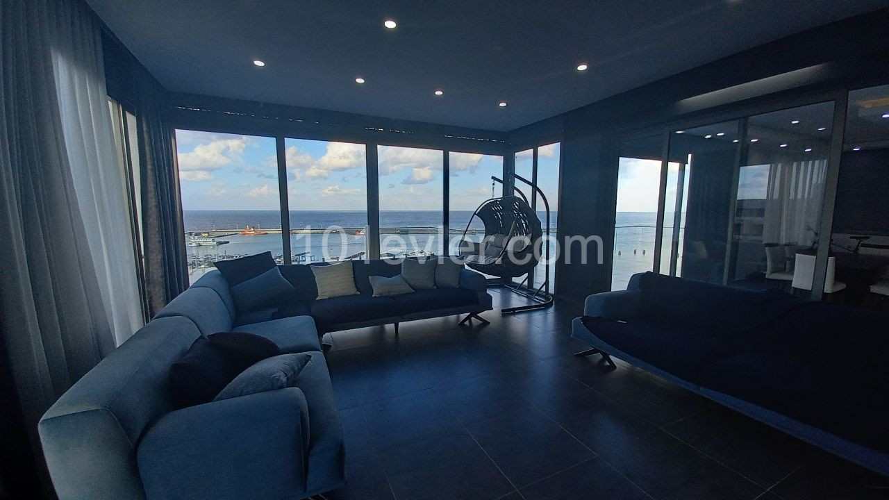 Girne Merkez Deniz Manzaralı 3+1 Penthouse