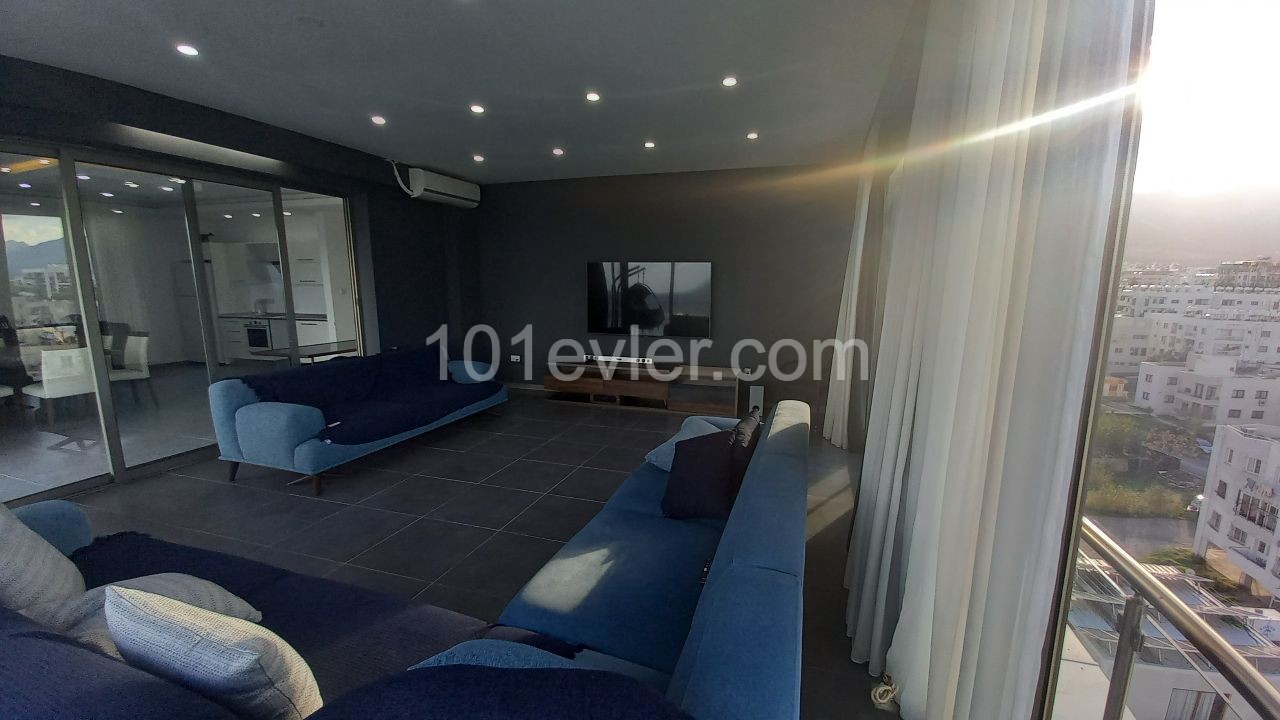 Girne Merkez Deniz Manzaralı 3+1 Penthouse