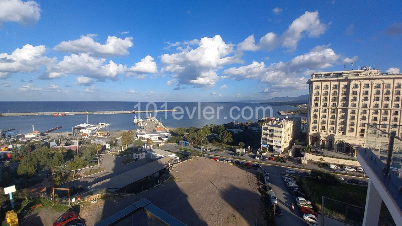 Kyrenia Center 3+1 Penthouse