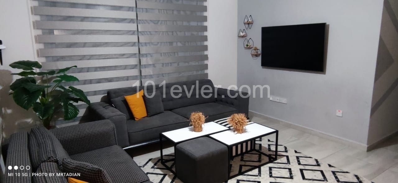 GİRNE SATILIK 2+1 DAİRE