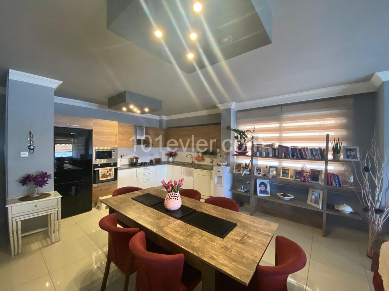 2+1 FLAT FOR SALE IN KYRENIA ** 