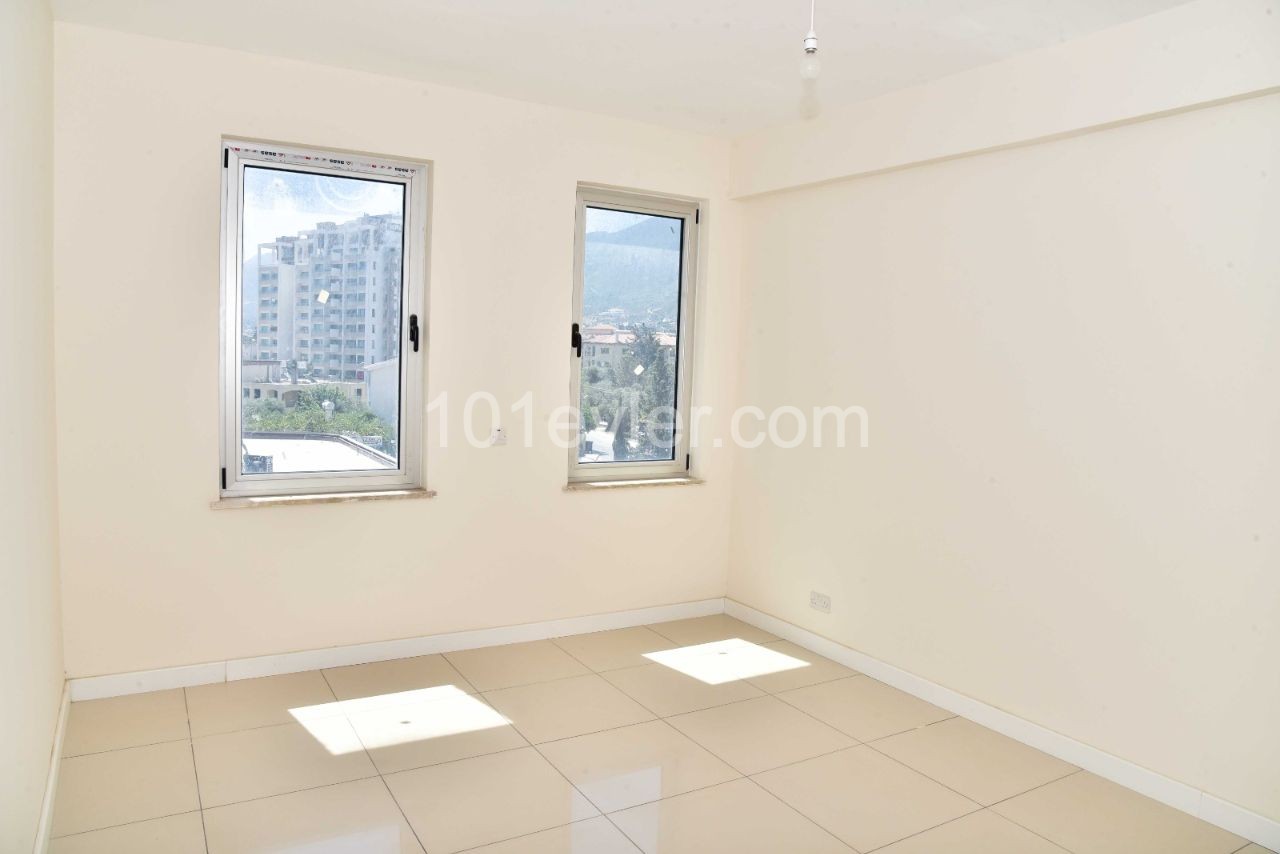 3+1 FLAT FOR SALE IN KYRENIA ** 