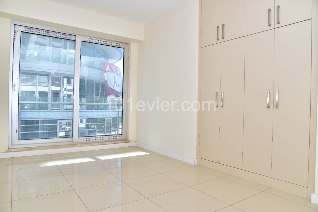 3+1 FLAT FOR SALE IN KYRENIA ** 