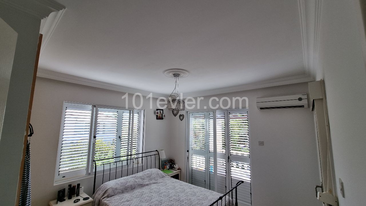 3+1 Detached Villa For Sale in Girne / Yesiltepe ** 