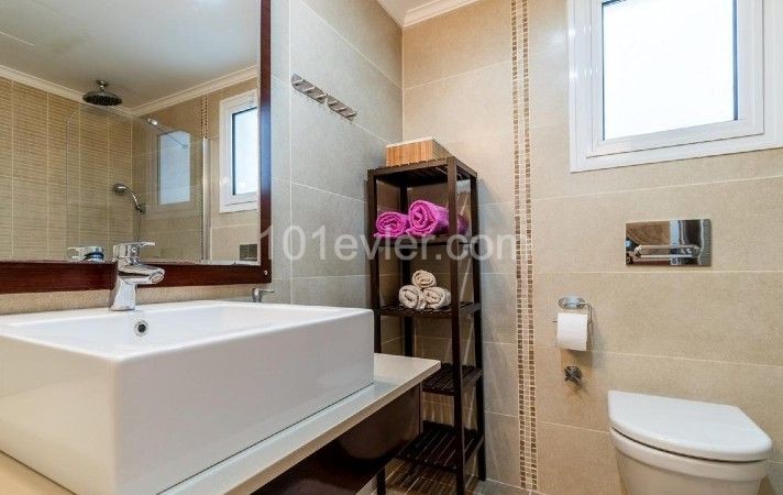 Girne / Esentepe Deniz Manzaralı 3+1 Penthouse