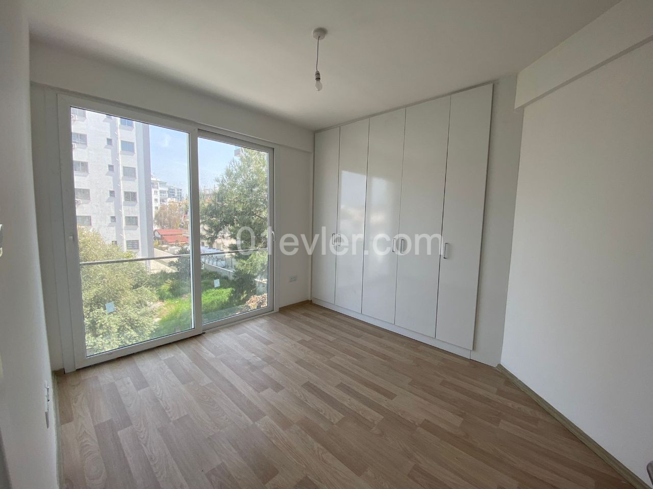 1+1 FLAT FOR SALE IN KYRENIA ** 