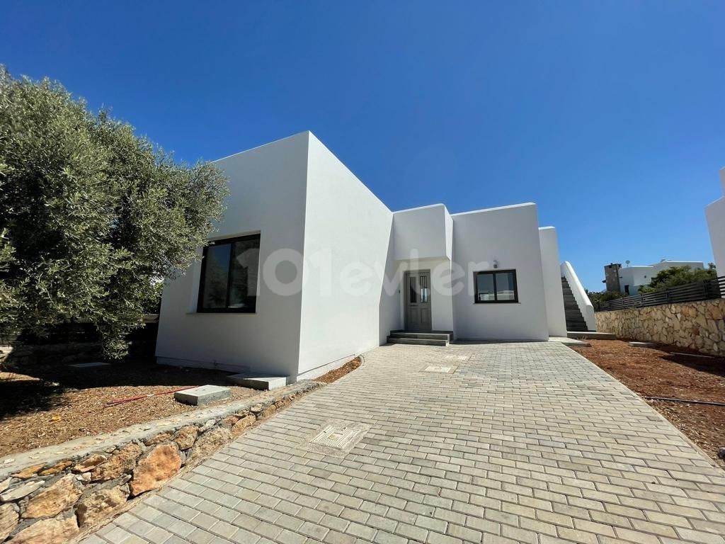 Zero 3+1 Bungalow for Sale in Alagadi District of Kyrenia ** 