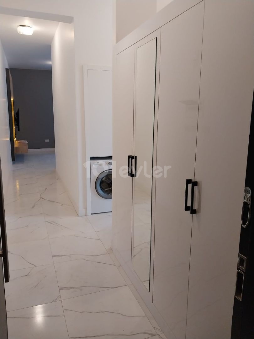 Alsancakta kiralık lüks 2+1 daire