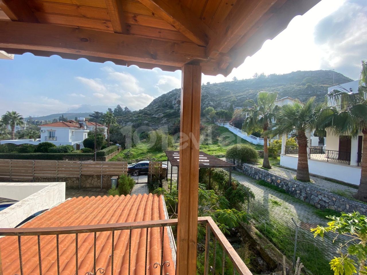 Villa For Sale in a Quiet Location in Kyrenia Alsancak