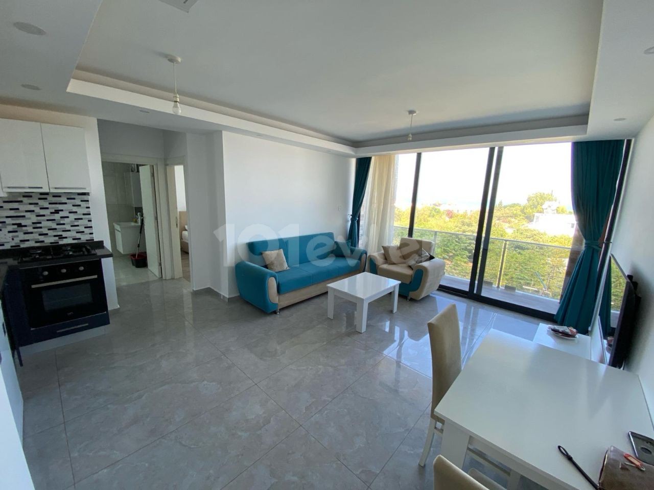 1+1 Apartment For Rent With Sea View From The Living Room and Bedroom - Lapta Kyrenia