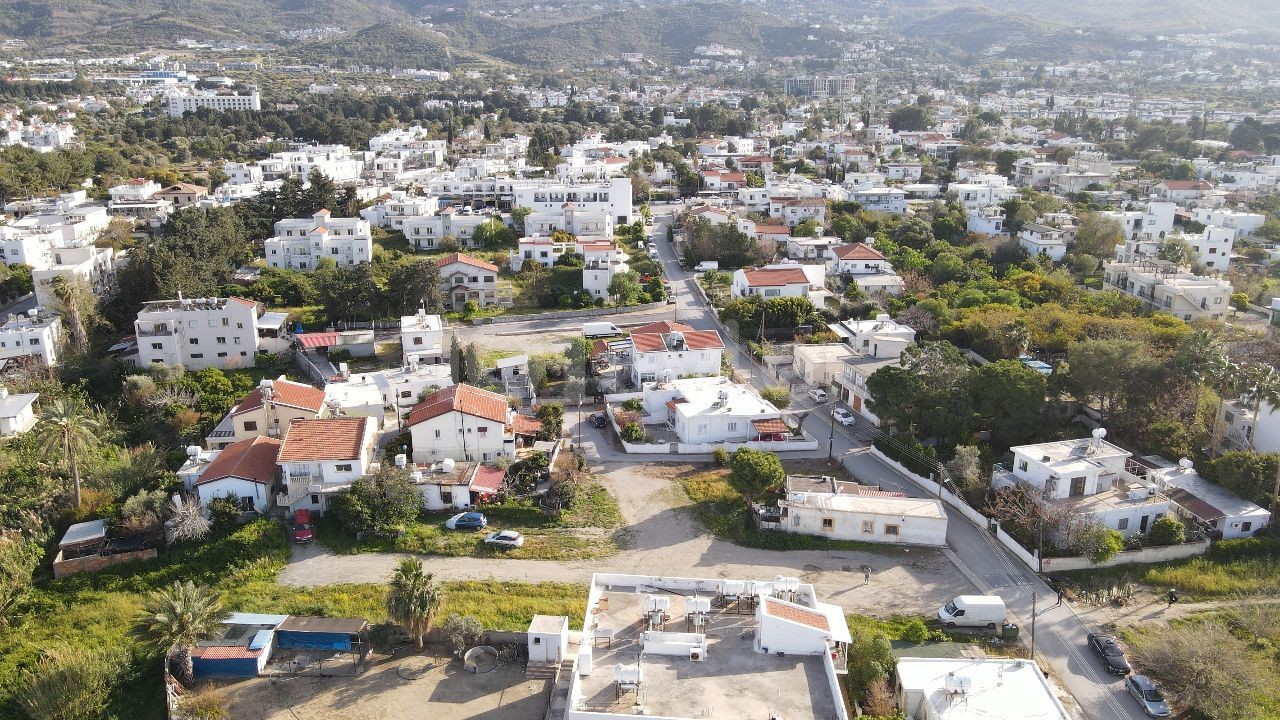 100 % Zonenland zum Verkauf in Karaoğlanoğlu