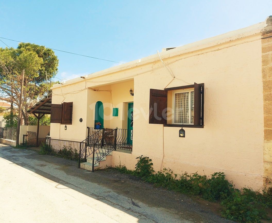 Freistehendes Haus Mit Türkischem Titel, Geeignet Für Boutique-Hotel In Der Altstadt Von Famagusta