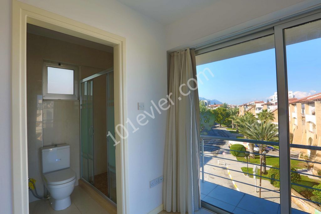 Spacious 2 Bedroom Penthouse Located in Kyrenia Town Centre 