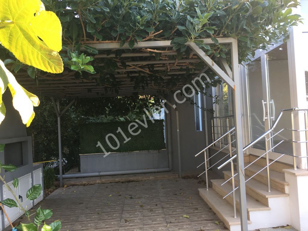 Villa For Sale in Karaoğlanoğlu, Kyrenia