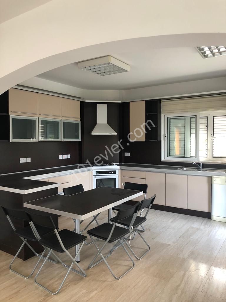 Villa To Rent in Ozanköy, Kyrenia