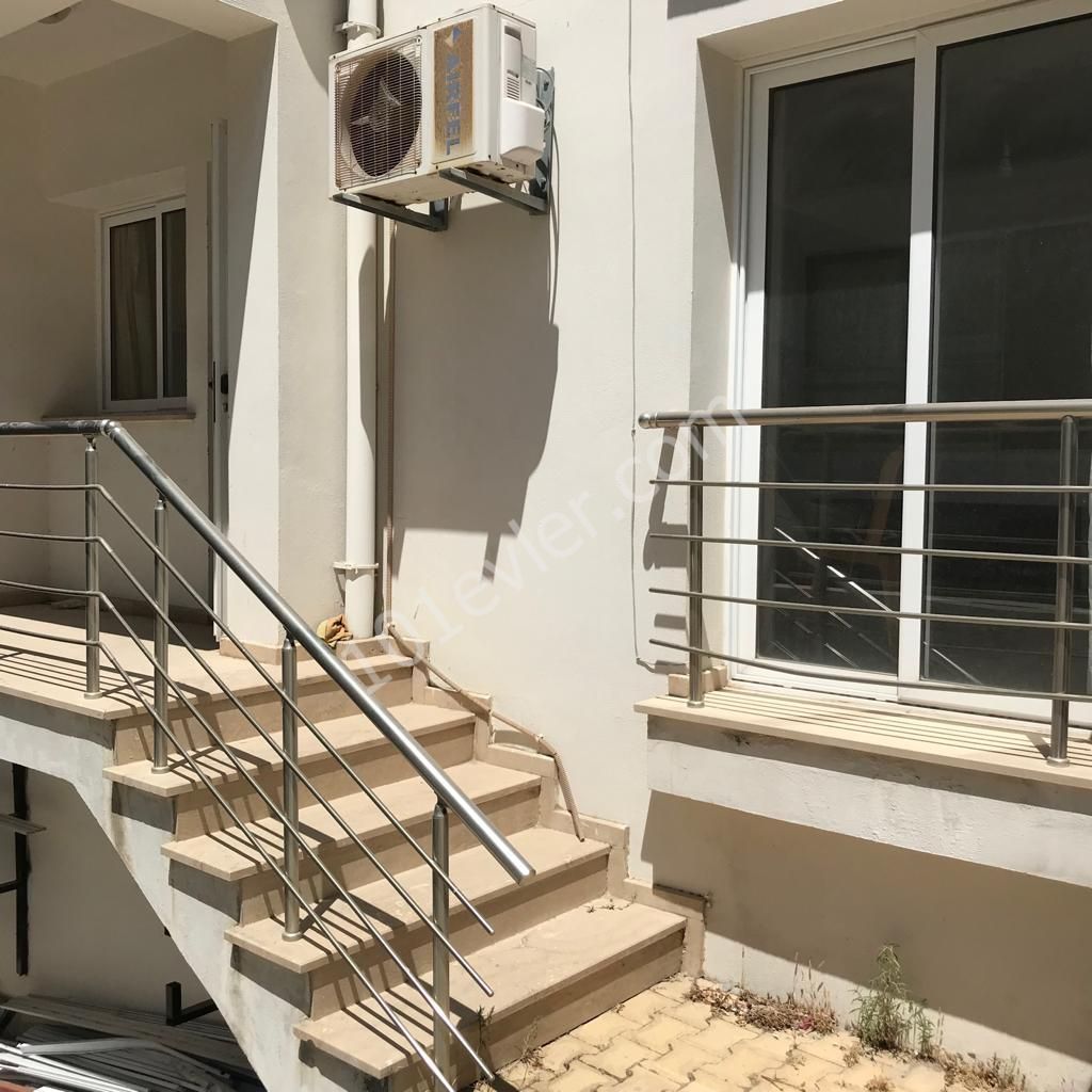 Flat To Rent in Girne Merkez, Kyrenia