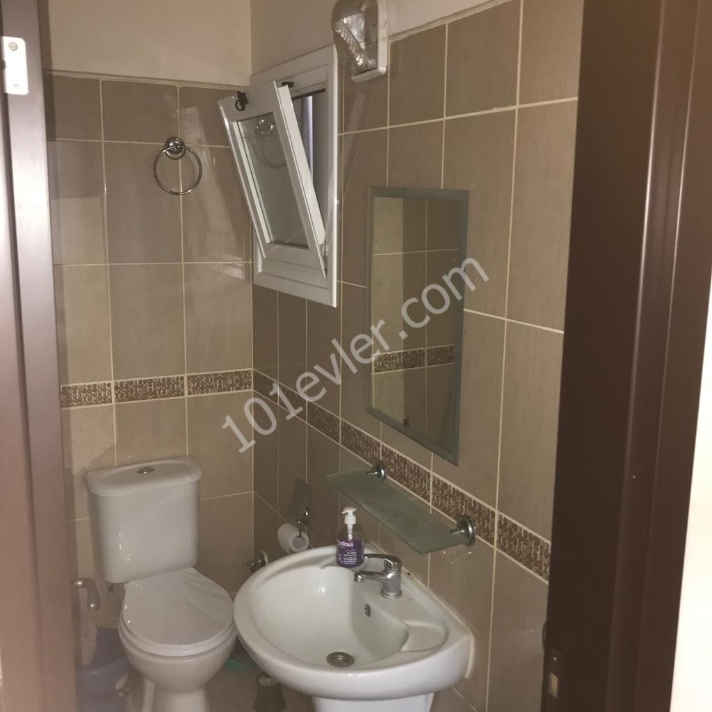 Flat To Rent in Girne Merkez, Kyrenia