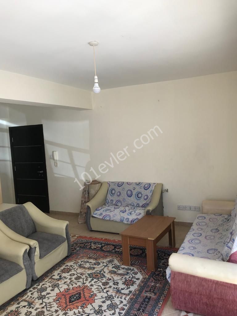 Flat To Rent in Girne Merkez, Kyrenia