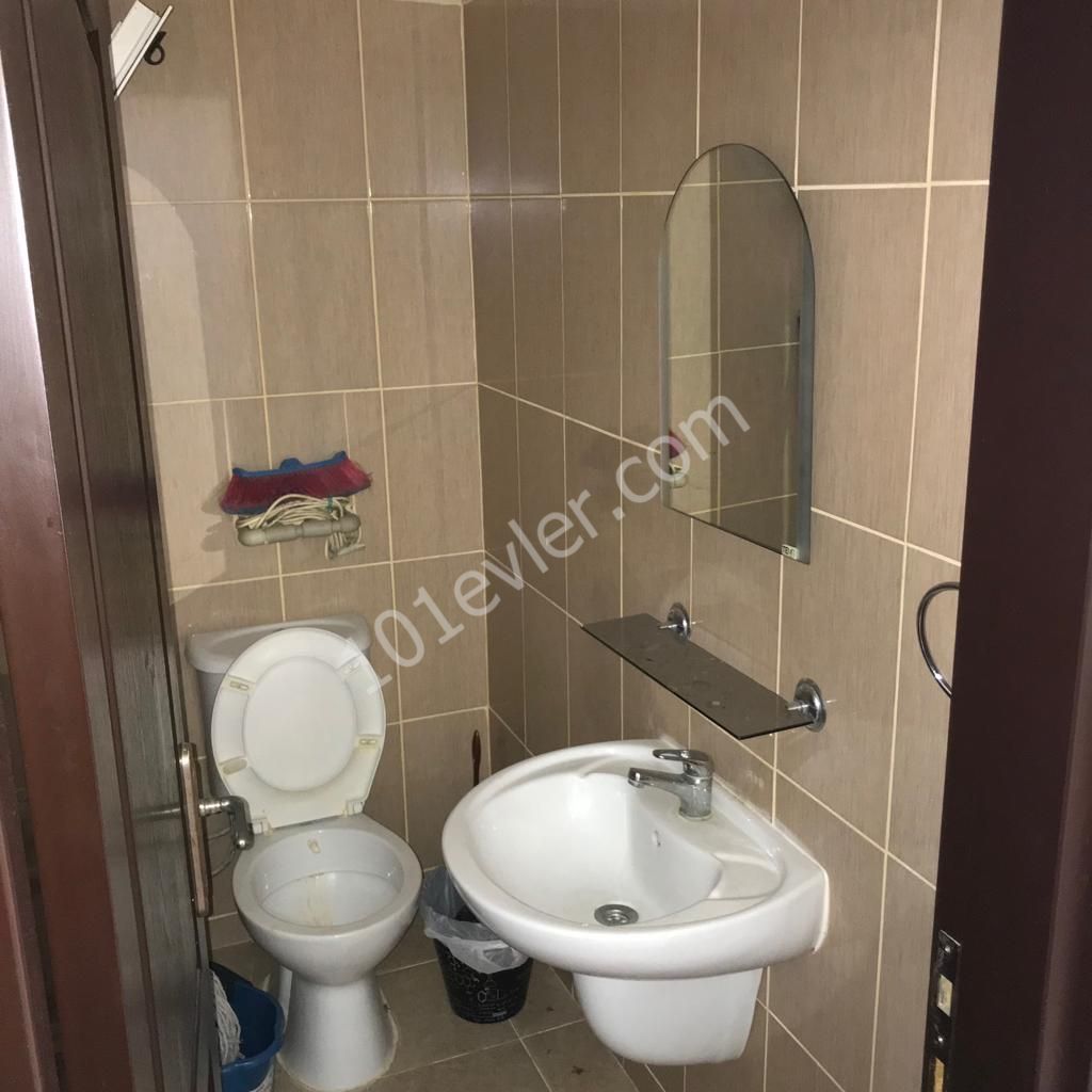 Flat To Rent in Girne Merkez, Kyrenia