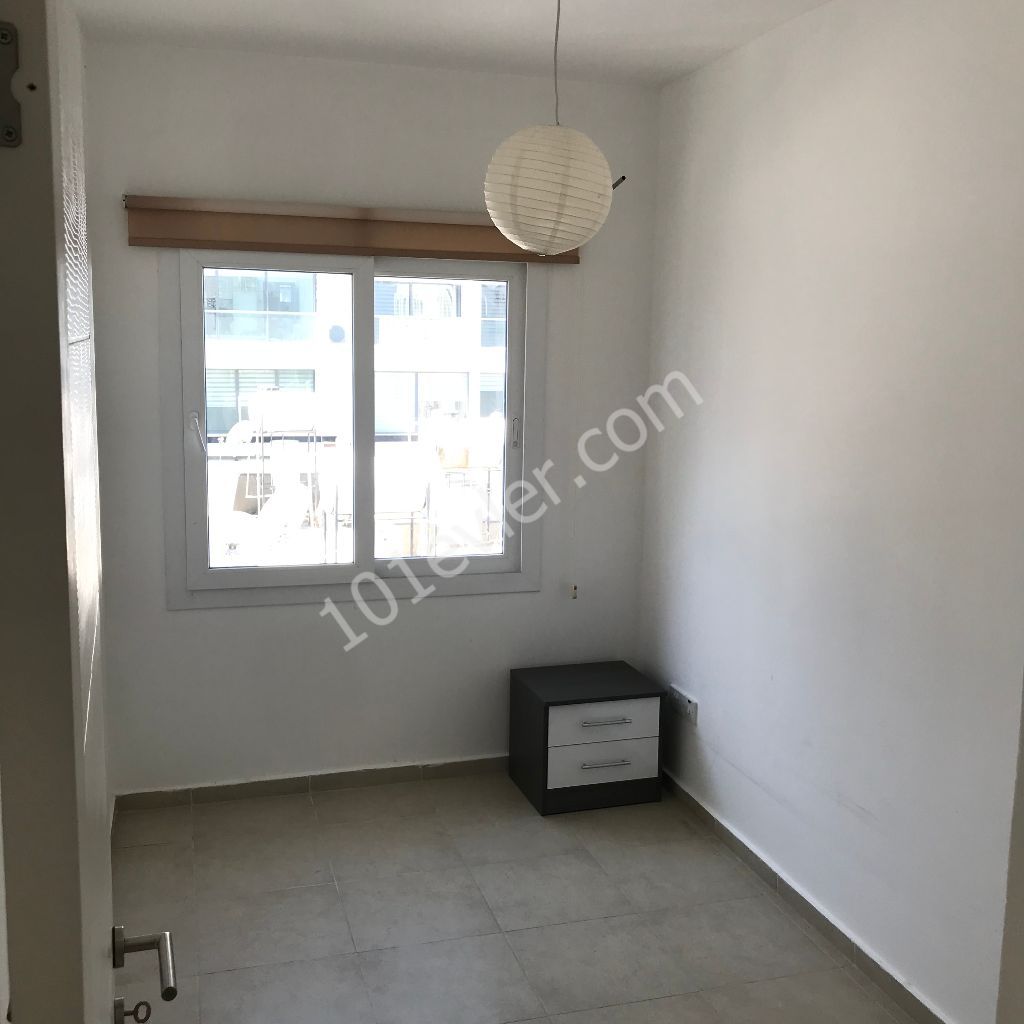 GİRNE MERKEZ'DE 3+1 KİRALIK DAİRE 